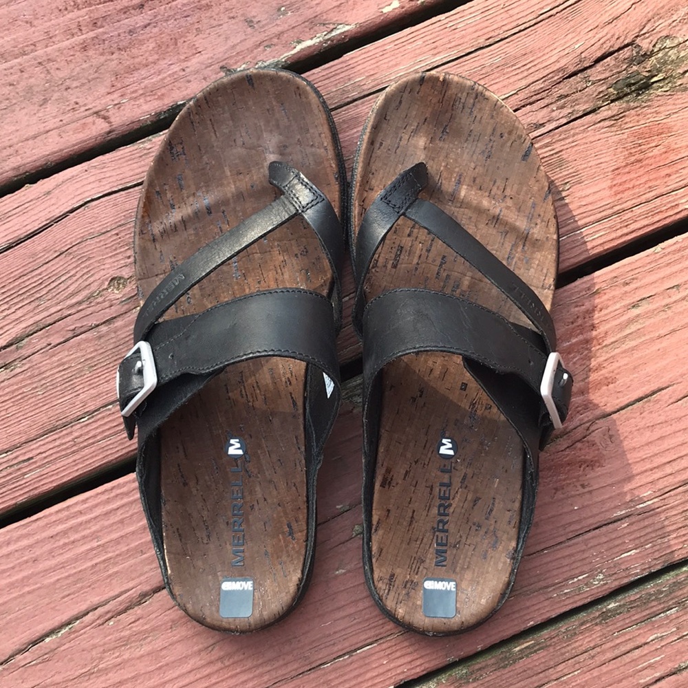 Comfy black and tan sandals